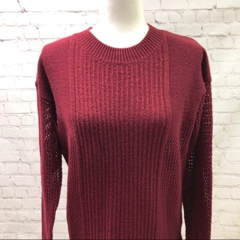 Love Token Women’s Skylar Knit Sweater Burgundy Size Large Long Sleeve Crewneck - Picture 6 of 6